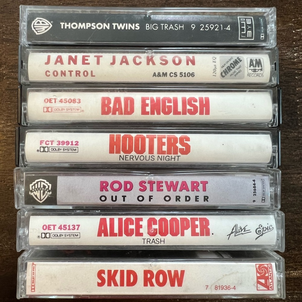 Lot of vintage cassette tapes